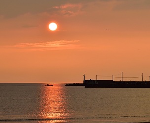 第１回　入選　「大社港」　藤原　和彦　（撮影場所：稲佐の浜）