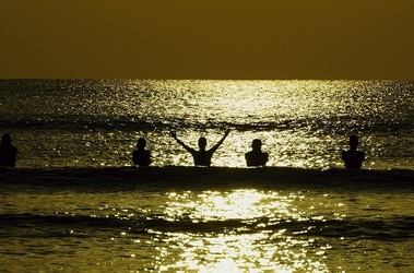 第１回　入選　「神迎えの夕刻」　園山　靖子　（撮影場所：稲佐の浜）