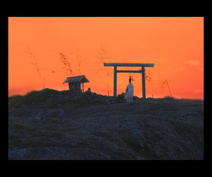 第２回　優秀賞　「神事」　出川　正廣　（撮影場所：経島）